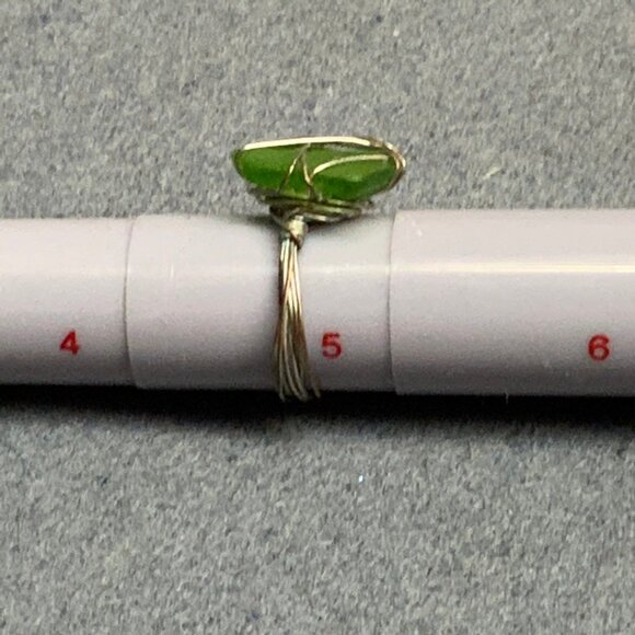 Jade Green Stone Ring Size 5 Handcrafted Silver Wire Wrapped Elegant Cocktail - Picture 5 of 6